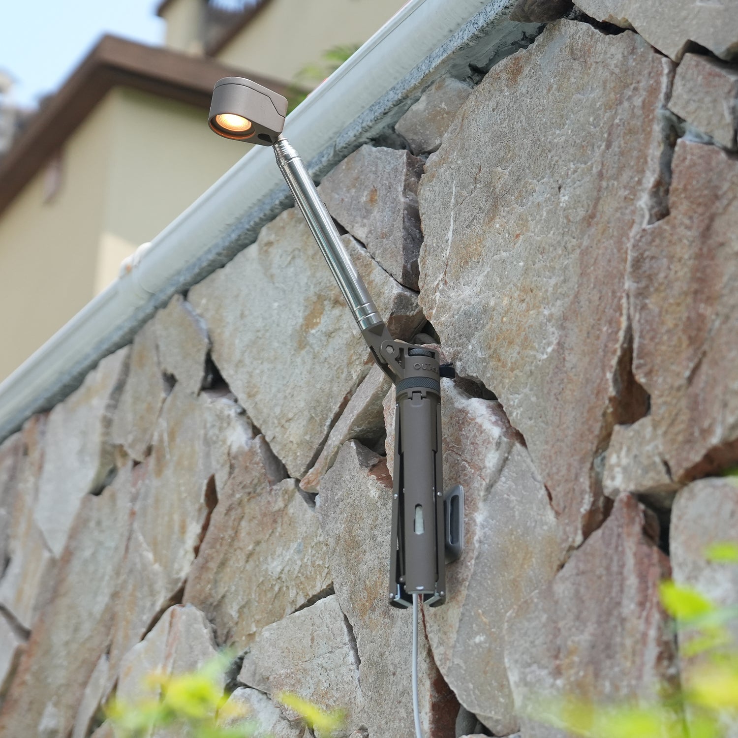 TD2 Telescopic Lantern Wall Hook Kit