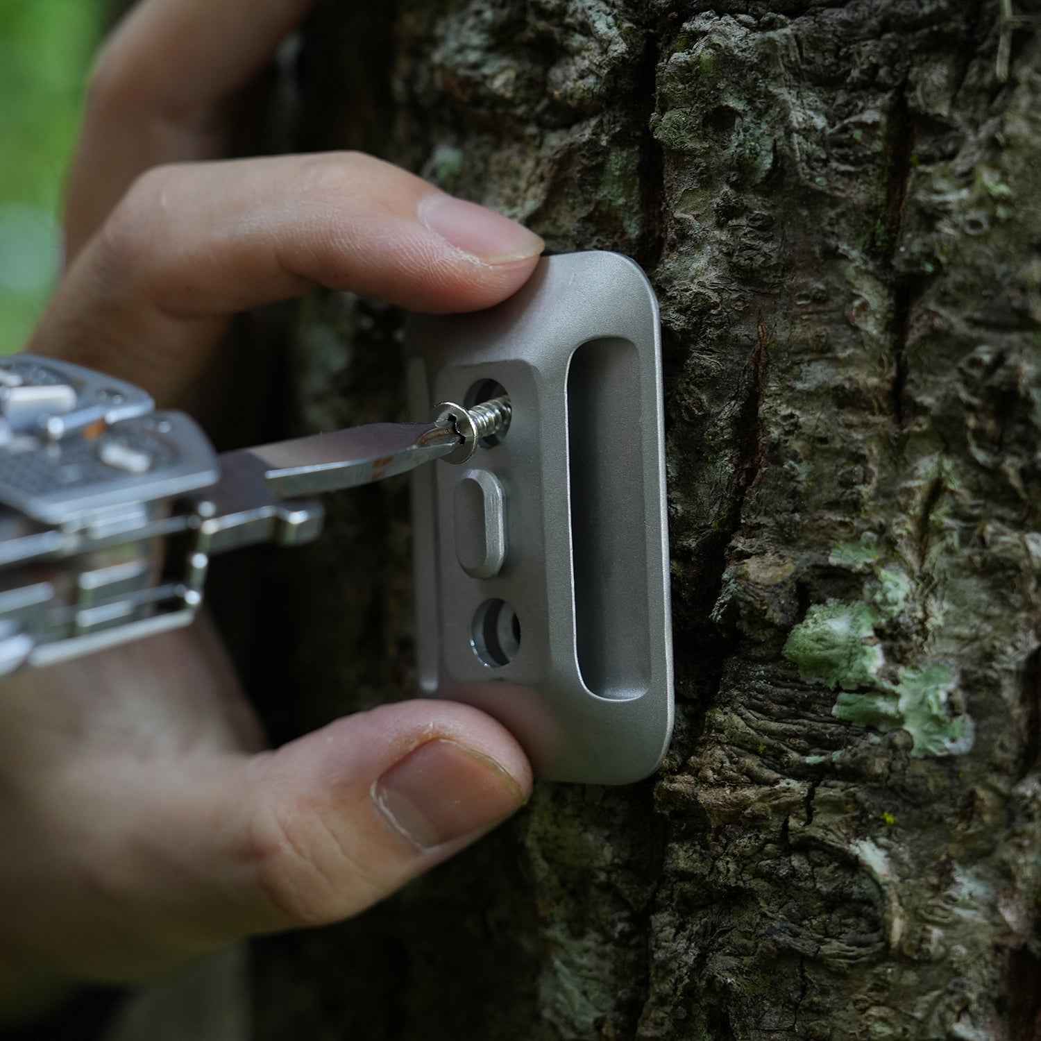 TD2 Telescopic Lantern Wall Hook Kit