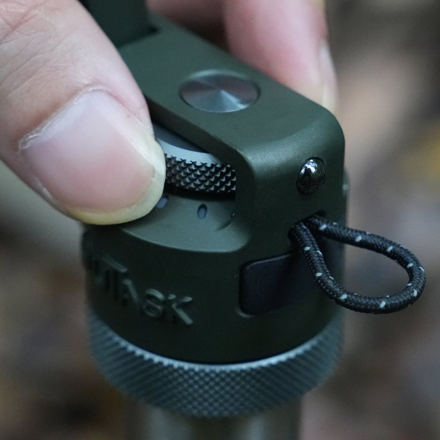 Portable Outdoor Lights TD2| Rechargeable & Telescopic - ouTask